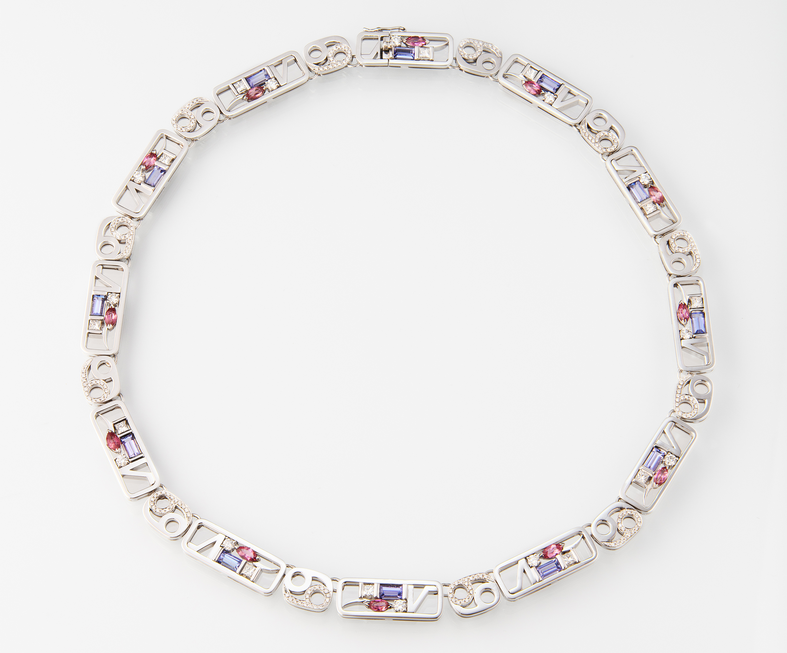 necklace-yy-2500-breed